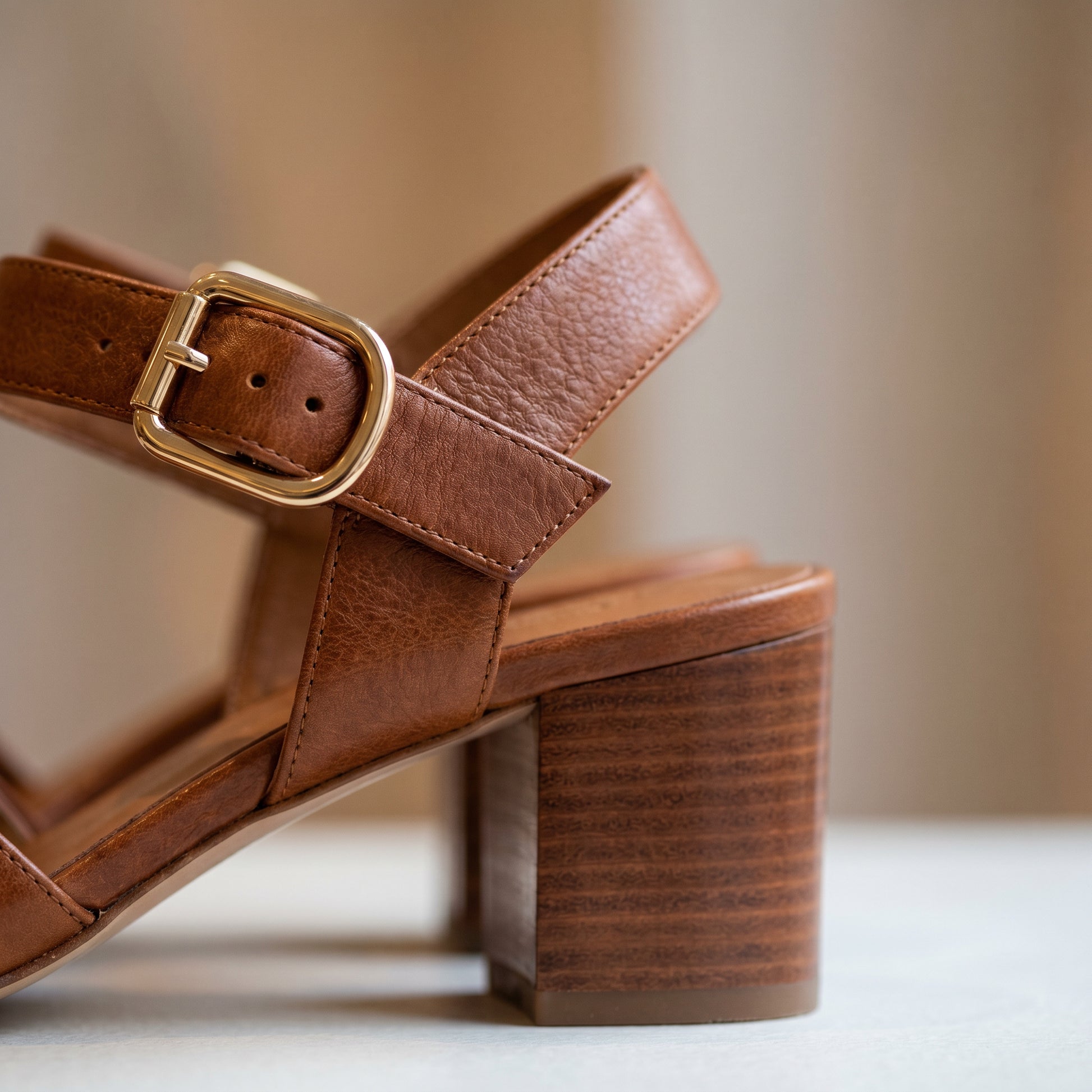Haven Block-Heel-Sandale - Detail